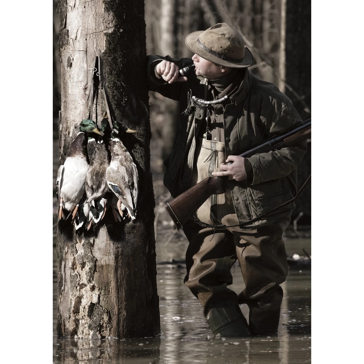 McAlister Wax Canvas Wading Jacket - Image 5